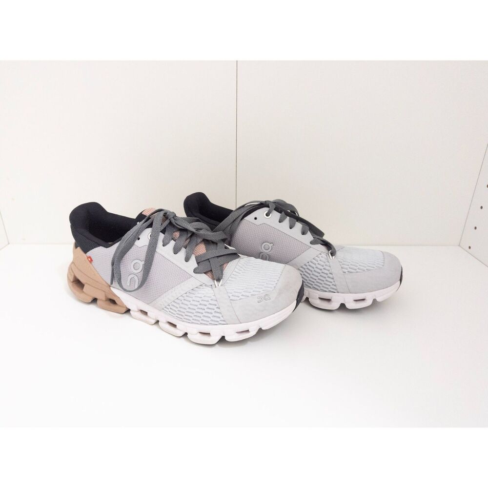 ON CLOUD Cloudflyer 4 Running Comfort Shoes Women's Size 9 Glacier Rosebrown